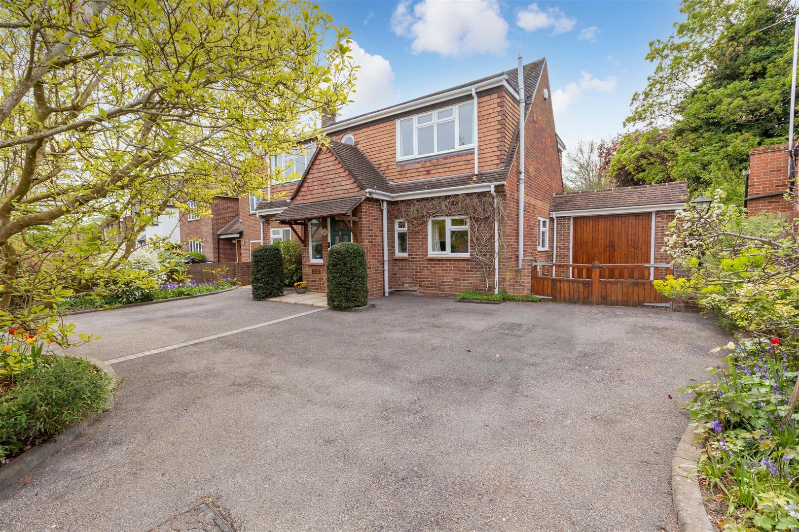 Altwood Road, Maidenhead